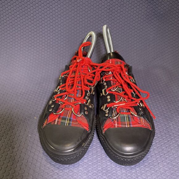 DEMONIA Deviant-05 Shoes Women Size 7 Black Red Goth Sneakers Christmas - Picture 2 of 10